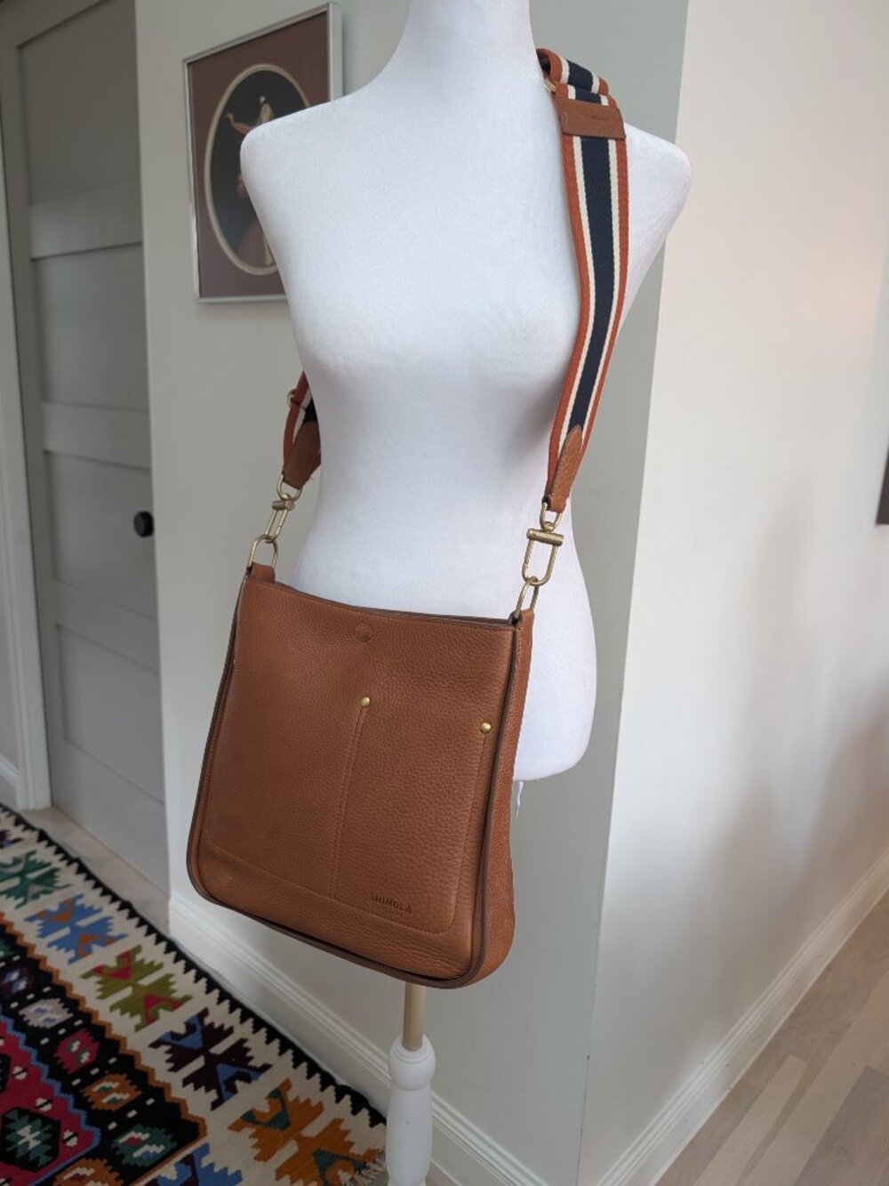 Shinola The Pocket Crossbody – Natural Leather | Excellent Used Condition - Picture 3 of 14